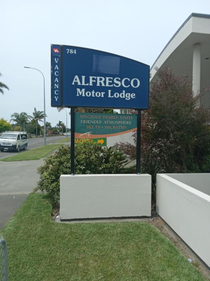 Alfresco Motor Motel 4*